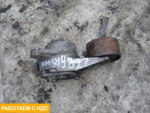 Натяжитель ремня